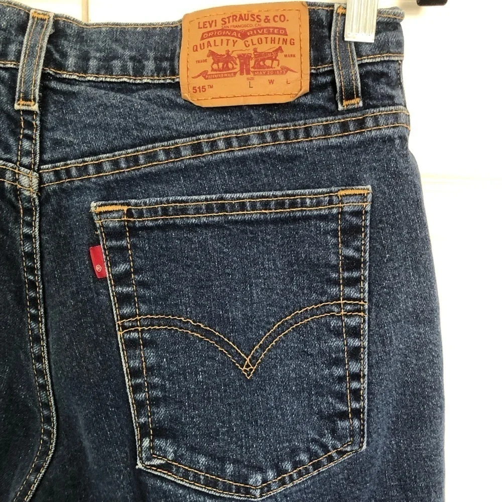 Vintage Levi 515 Boot Cut Low Rise Jeans Size 10 L